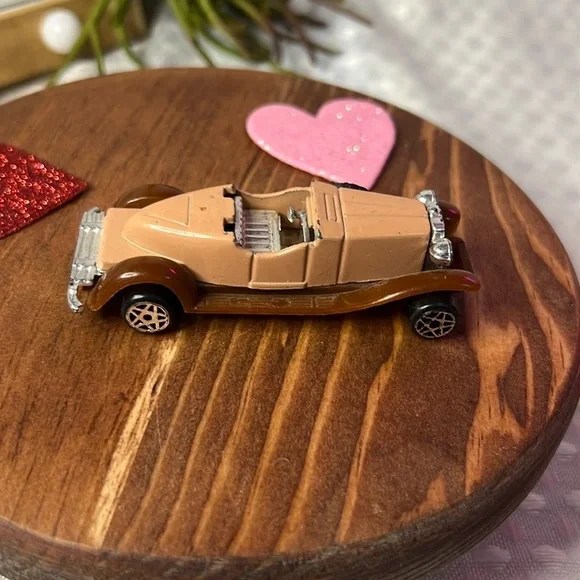 Vintage - Summer S695 Tan/Brown 1930s Boat Tail Roadster VHTF 1/64 Diecast Toy. - Picture 3 of 5